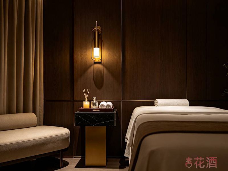 成都郫都区犀浦夜市周边男士足疗按摩减压指南:大学城旁的烟火松弛感